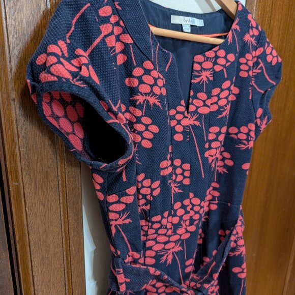 Boden Navy and Pink Notch Belted Damask Shift Dress - Picture 5 of 8